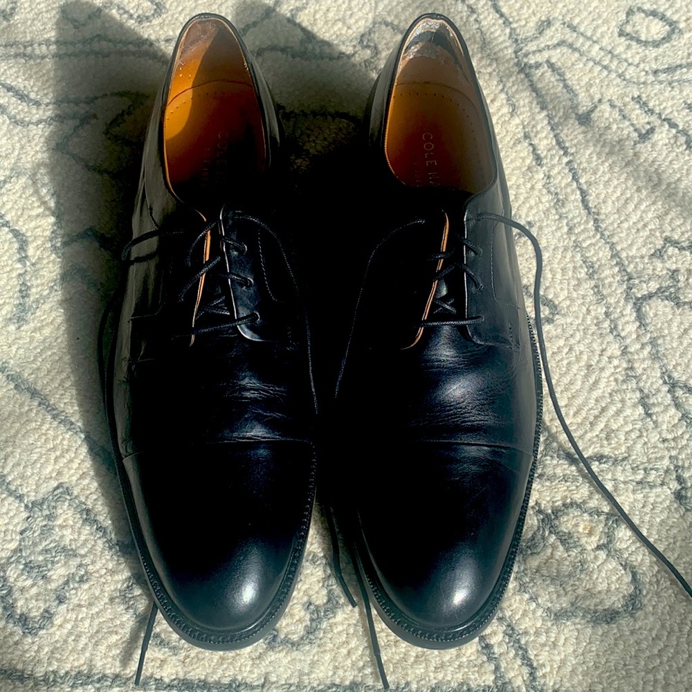 Size 10M Cole Haan men’s black classic Oxford shoes